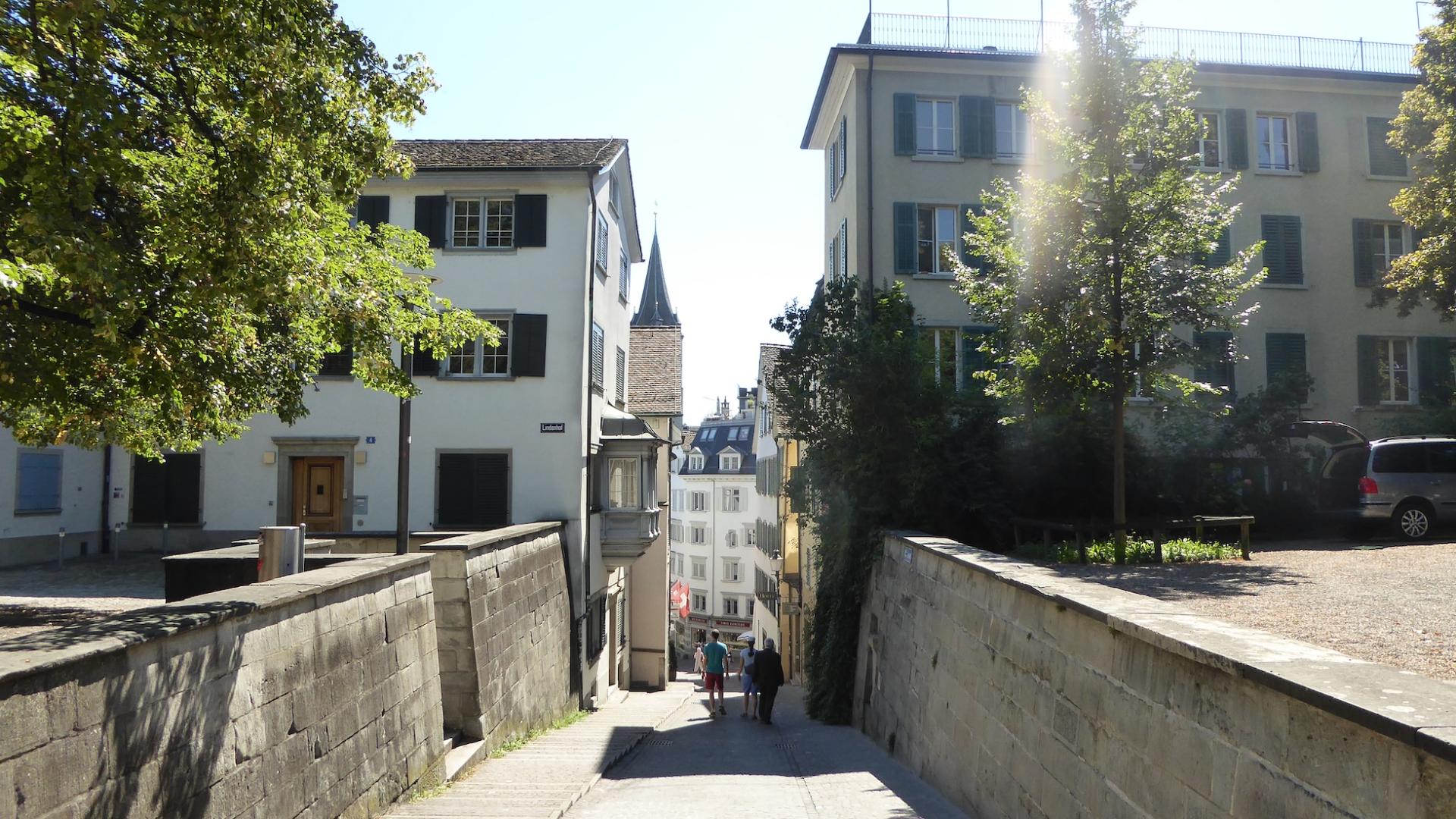 Lindenhof in Zurich – Roman beginnings as Turicum